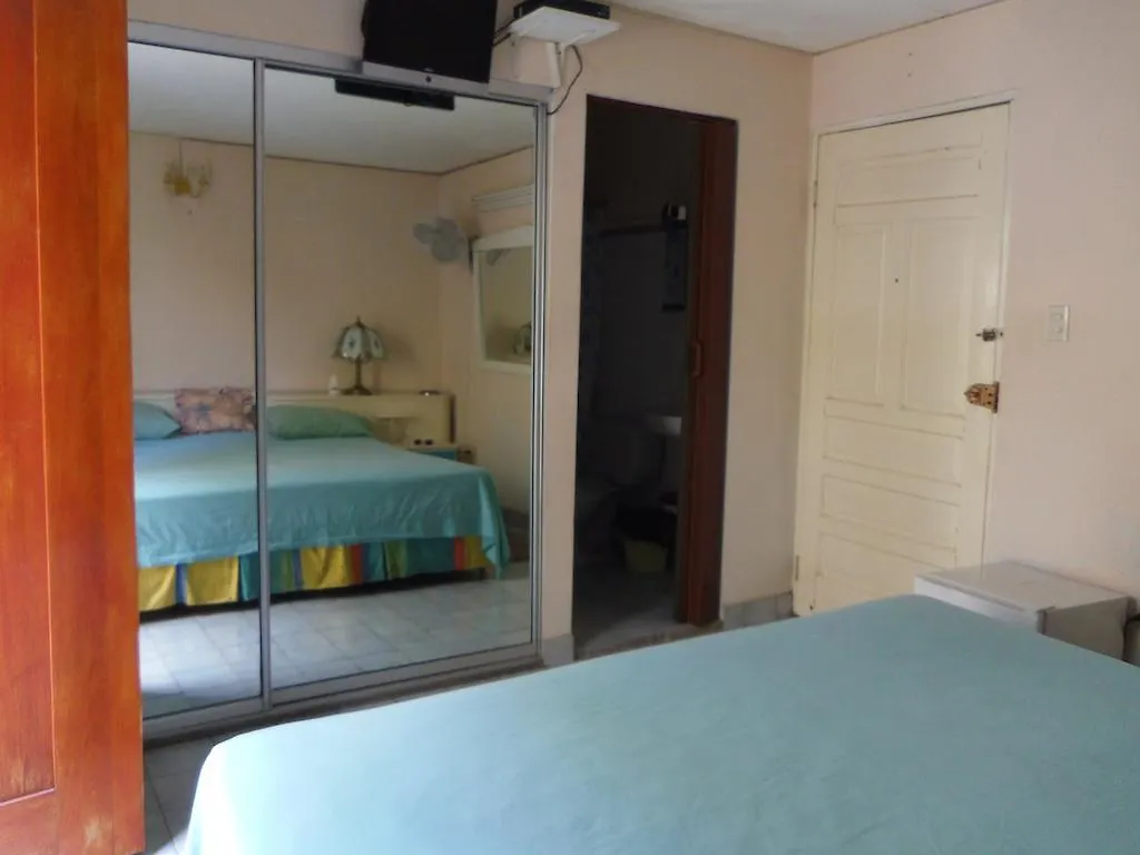 Hotel Riviera 0*, سانتو دومينجو جمهورية الدومينيكان