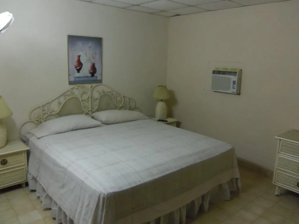 Hotel Riviera